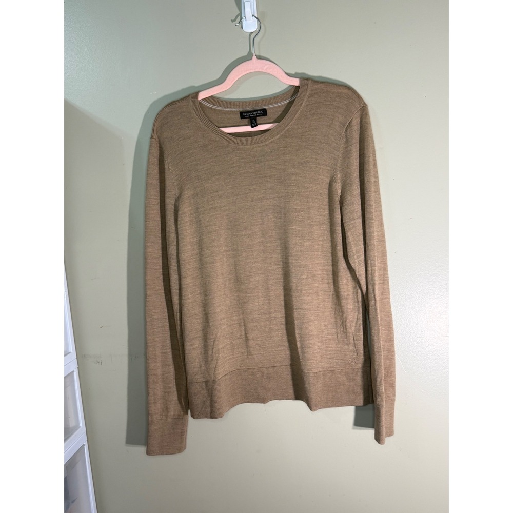 Banana Republic Minimalist 100% Merino Wool Crew Neck Sweater Tan Camel XL